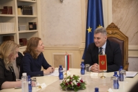 Mr Brajović speaks with Chairperson of the Foreign Affairs Committee of the Bulgarian National Assembly