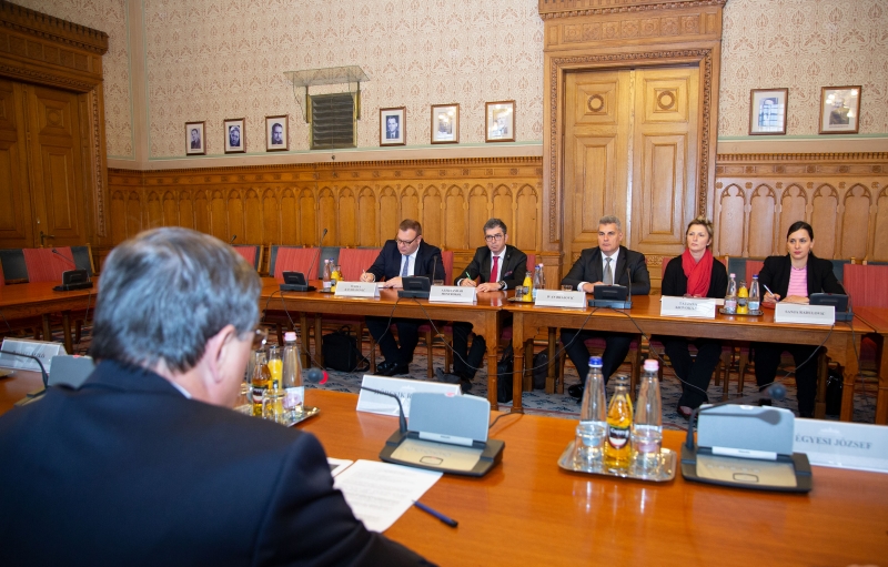 Visit of the President of the Parliament to the Hungarian Parliament - day two