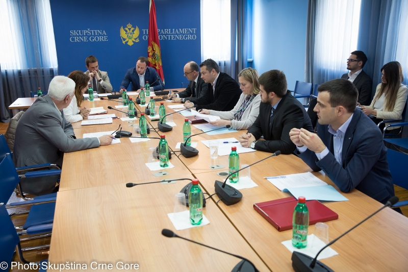 Committee on International Relations and Emigrants holds its Fifth Meeting
