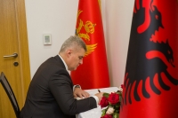 Predsjednik Skupštine se upisao u Knjigu žalosti u Ambasadi Republike Albanije